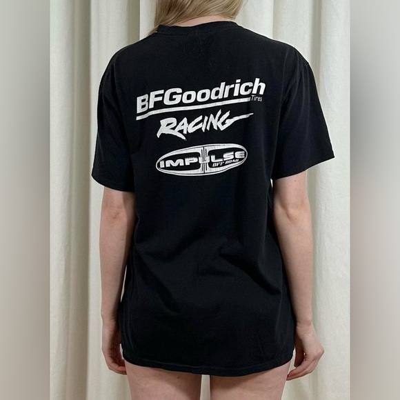 Impulse Graphic Tee - Picture 4 of 8